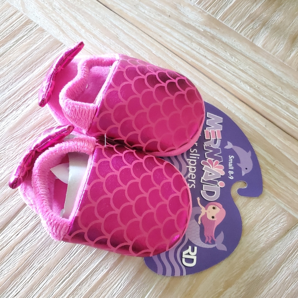 PINK TODDLER MERMAID SLIPPERS